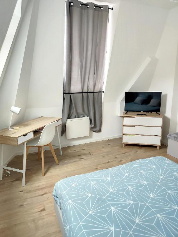 Grand Appart Duplex 6 Pers Gare Wifi Lägenhet Saint-Quentin  Exteriör bild