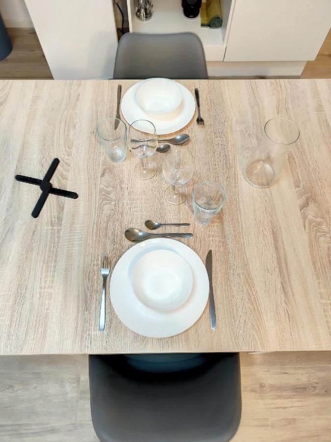Grand Appart Duplex 6 Pers Gare Wifi Lägenhet Saint-Quentin  Exteriör bild